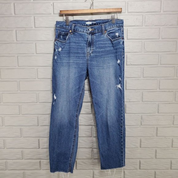 Old Navy Denim - Old Navy Women's Size 6 Boyfriend Mid Rise Raw Hem Distressed Denim Faded Jeans